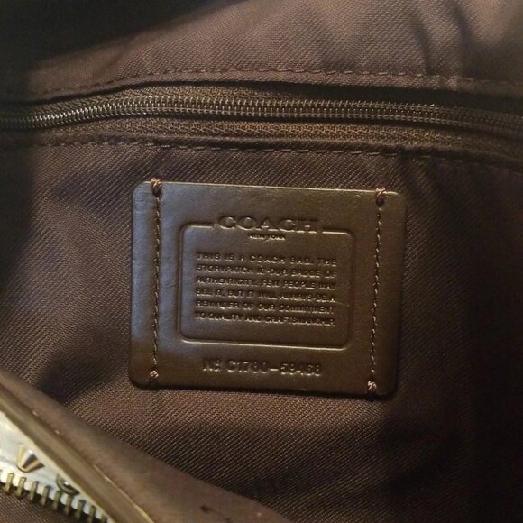 COACH Edie shoulder bag 31 polished pebble leather with star rivets 59468 - - Picture 7 of 8